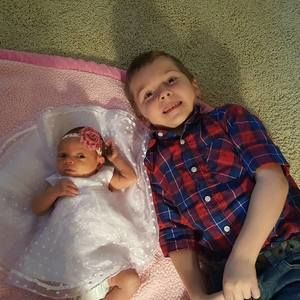 Meet your Posher, Diona